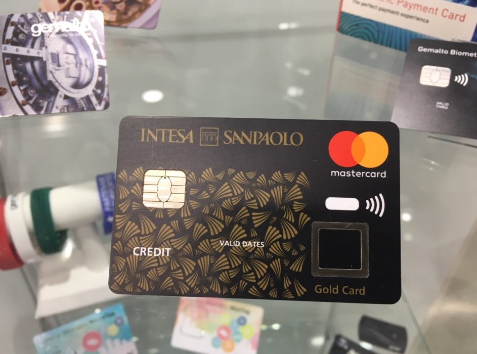 crypto contactless card italy